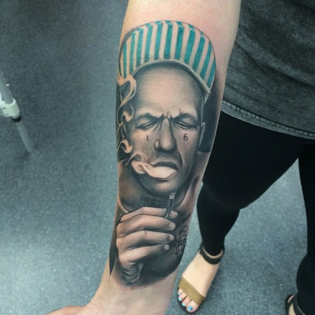 Когда у мастера руки из плеч: нереально крутые татуировки с почти живыми портретами (25 фото)