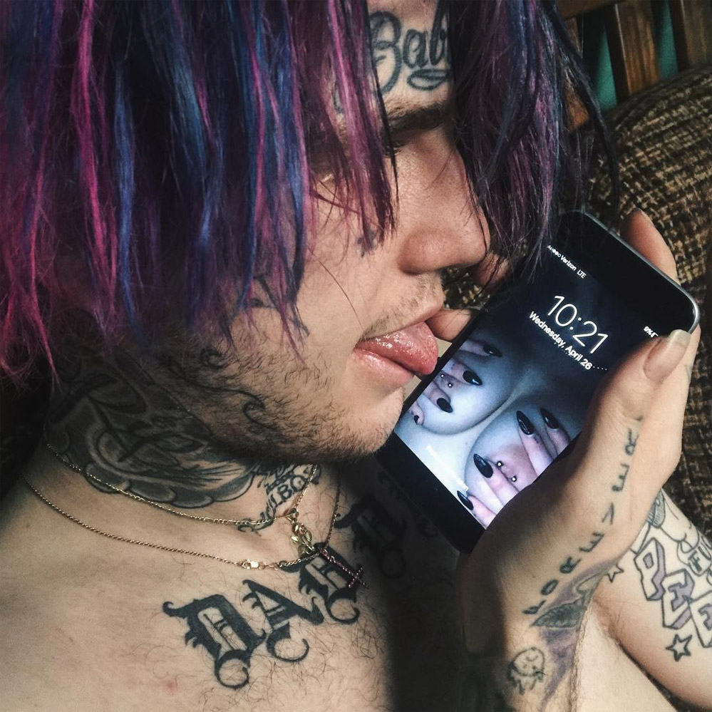 Lil Peep: Moving On - перевод