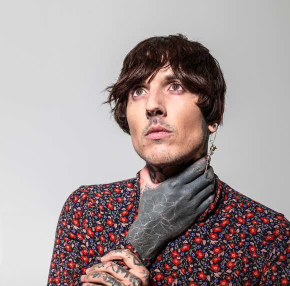 Oliver Sykes