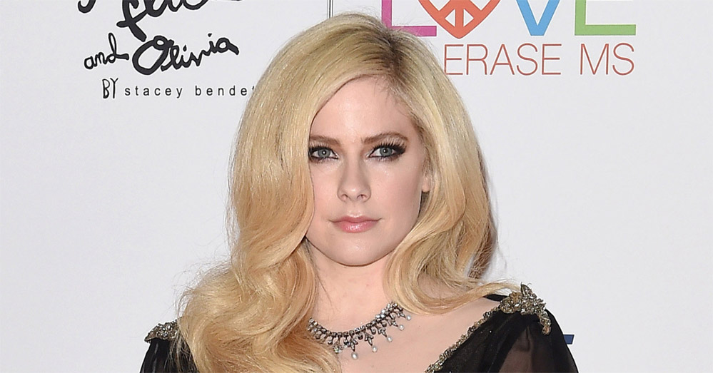 Avril Lavigne: Интервью для портала «Entertainment Weekly»