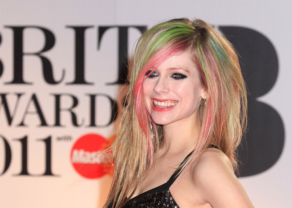 Avril Lavigne: Goddess - перевод песни