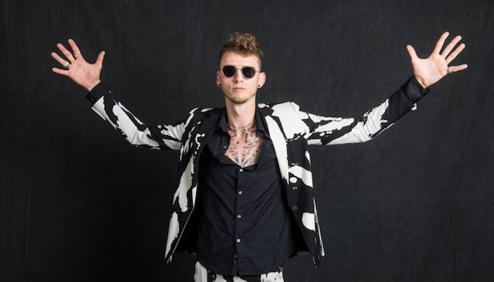 Machine Gun Kelly: A Message From the Count - перевод