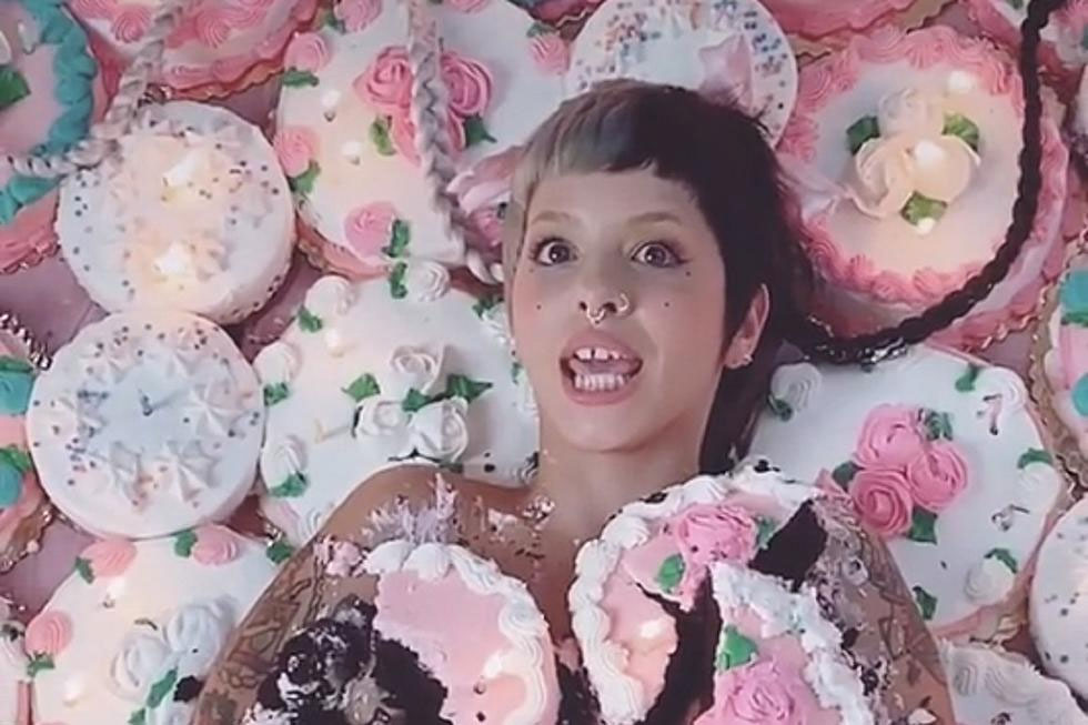 Melanie Martinez: The Bakery - перевод