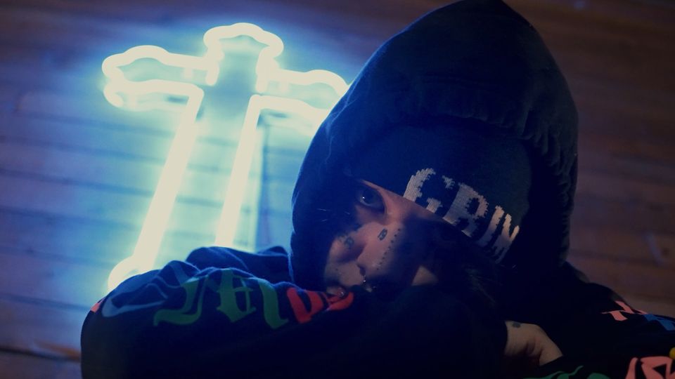 Lil Xan: Life Sucks -  перевод