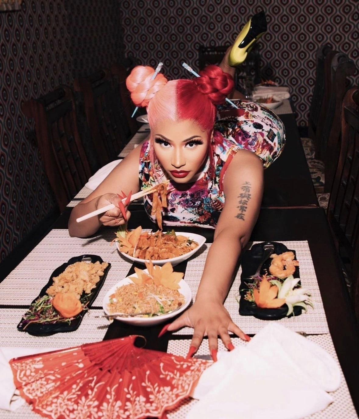 Nicki Minaj: Red Ruby Da Sleeze - перевод