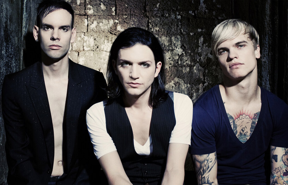 Placebo: A Million Little Pieces - перевод